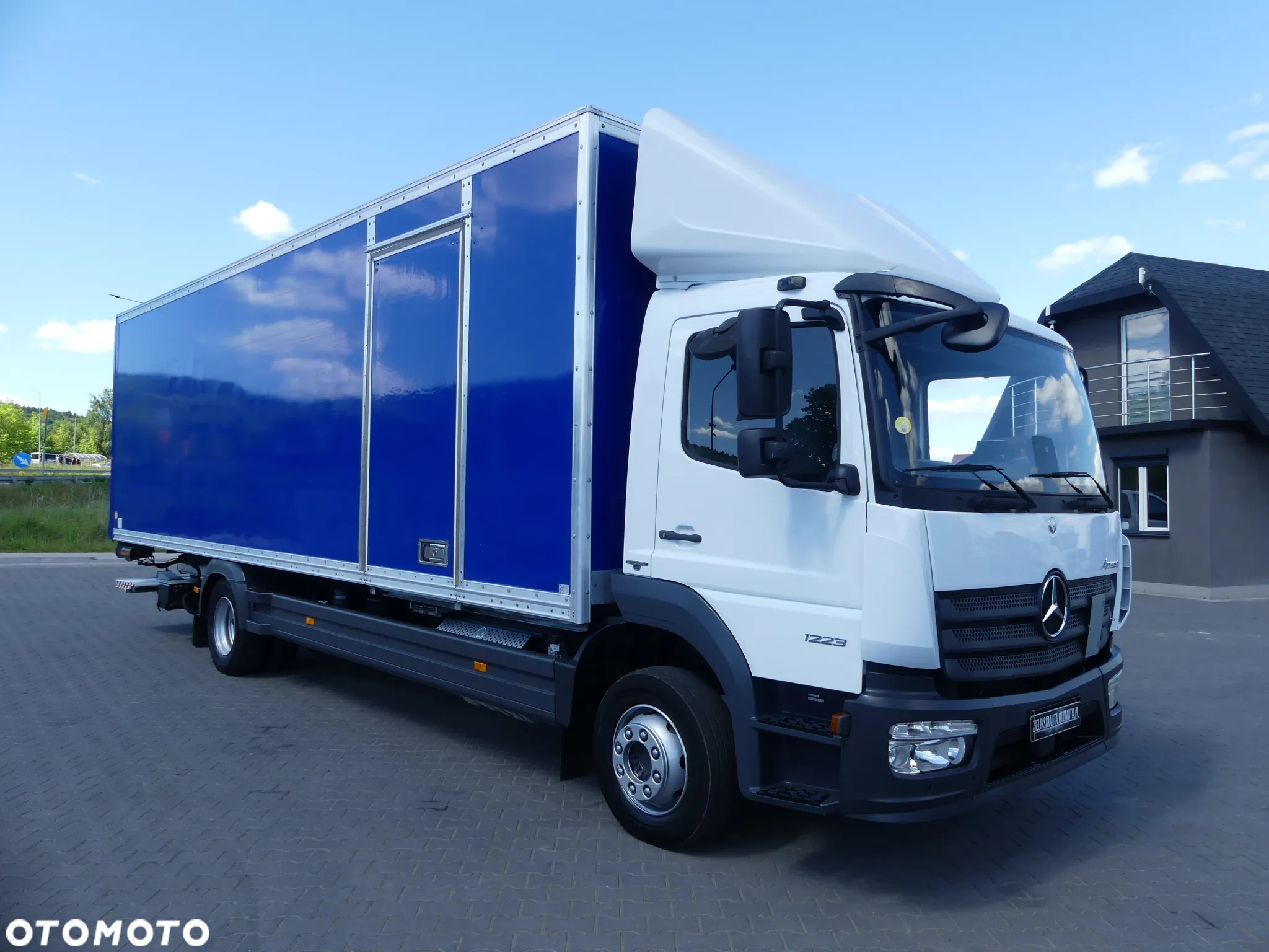 Mercedes-Benz ATEGO 1223 / KONTENER + WINDA / EURO 6 / - 11