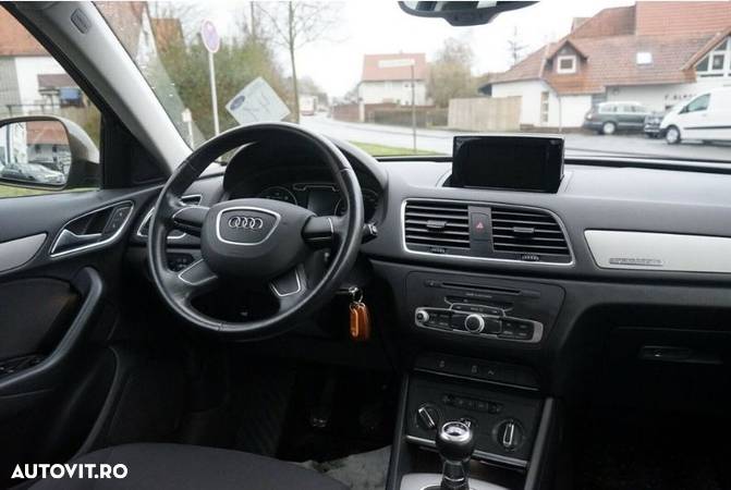 Audi Q3 2.0 TFSI Quattro - 4