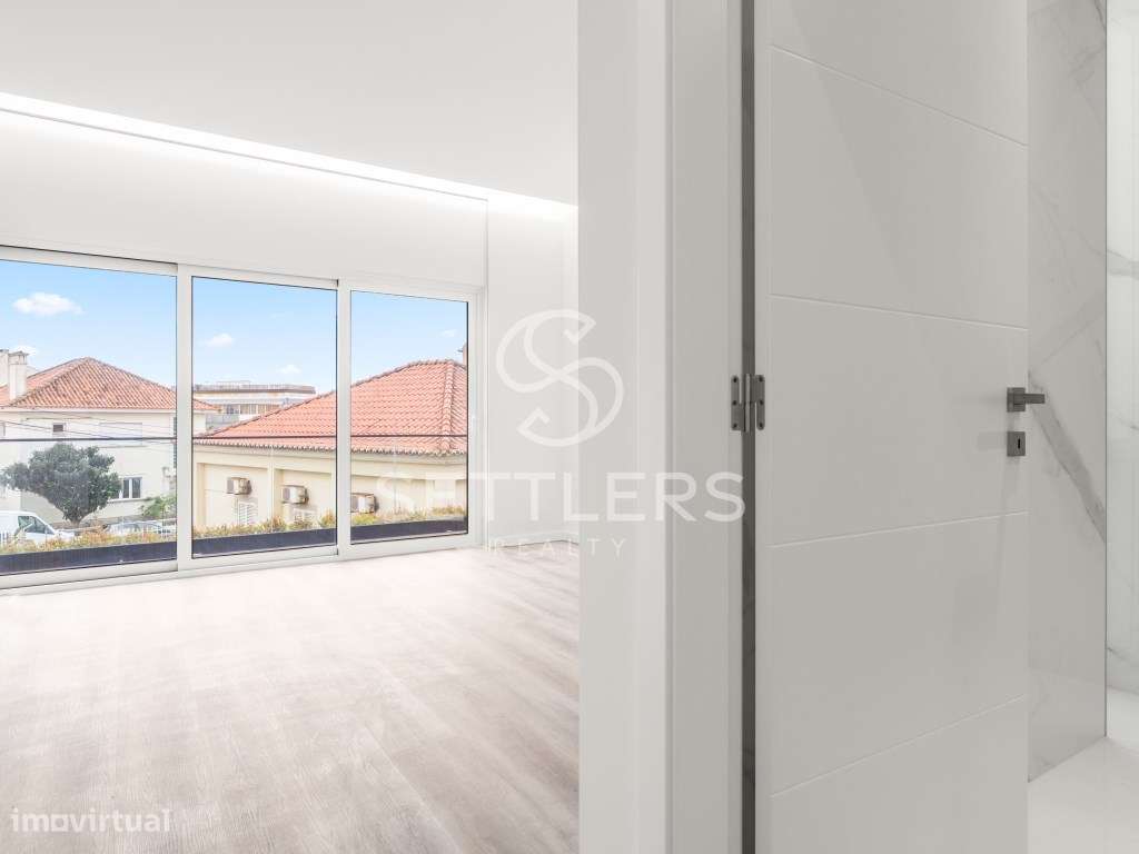 Moradia T4 isolada - Parede-25