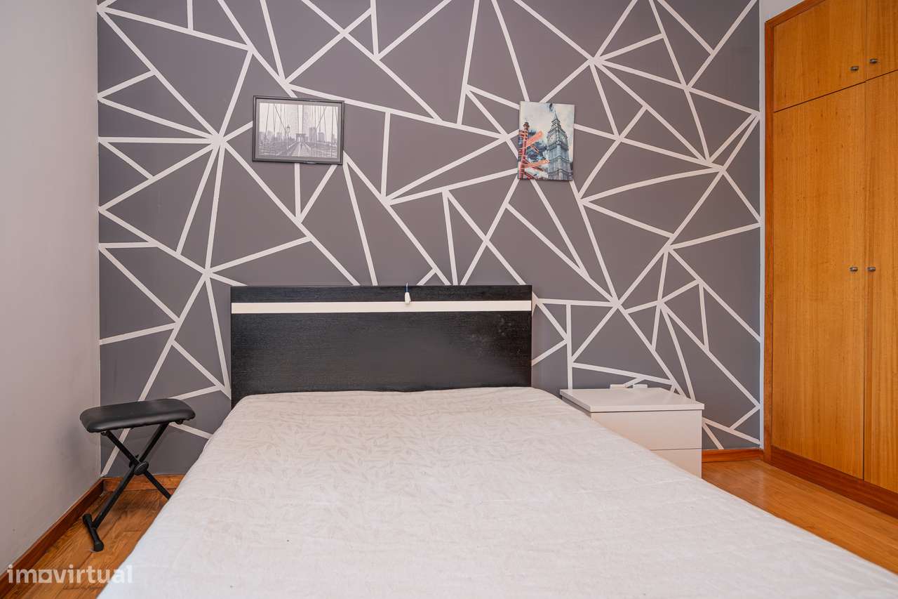 T3 com Suíte | Condomínio Fechado com Piscina | Barcelinhos-15