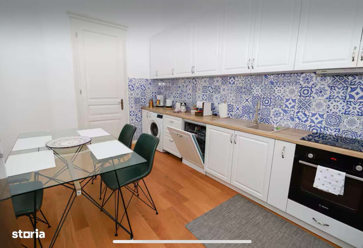 Apartament de vânzare – clădire istorică, ultracentral, Oradea - Imagine principală: 5/20