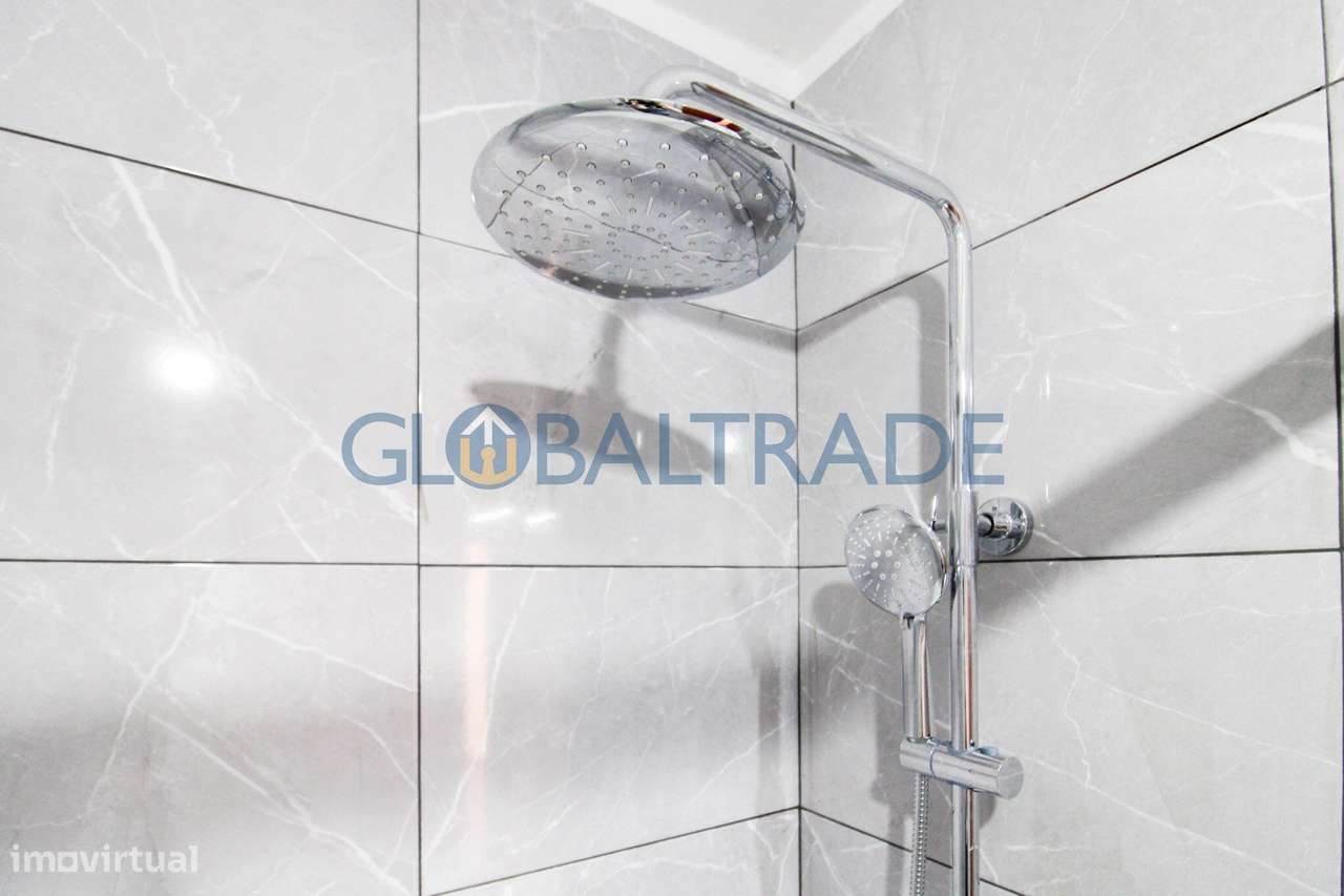 Apartamento T3 com Garagem Box em Vila D'Este-36