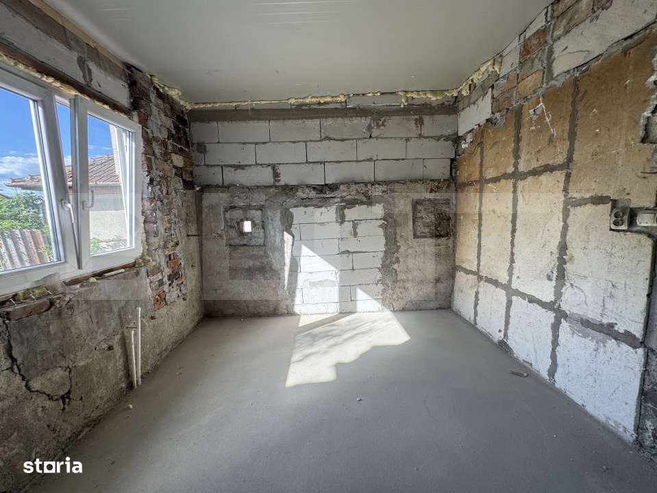 Casa cu 4 camere in Hunedoara - Imagine principală: 1/11