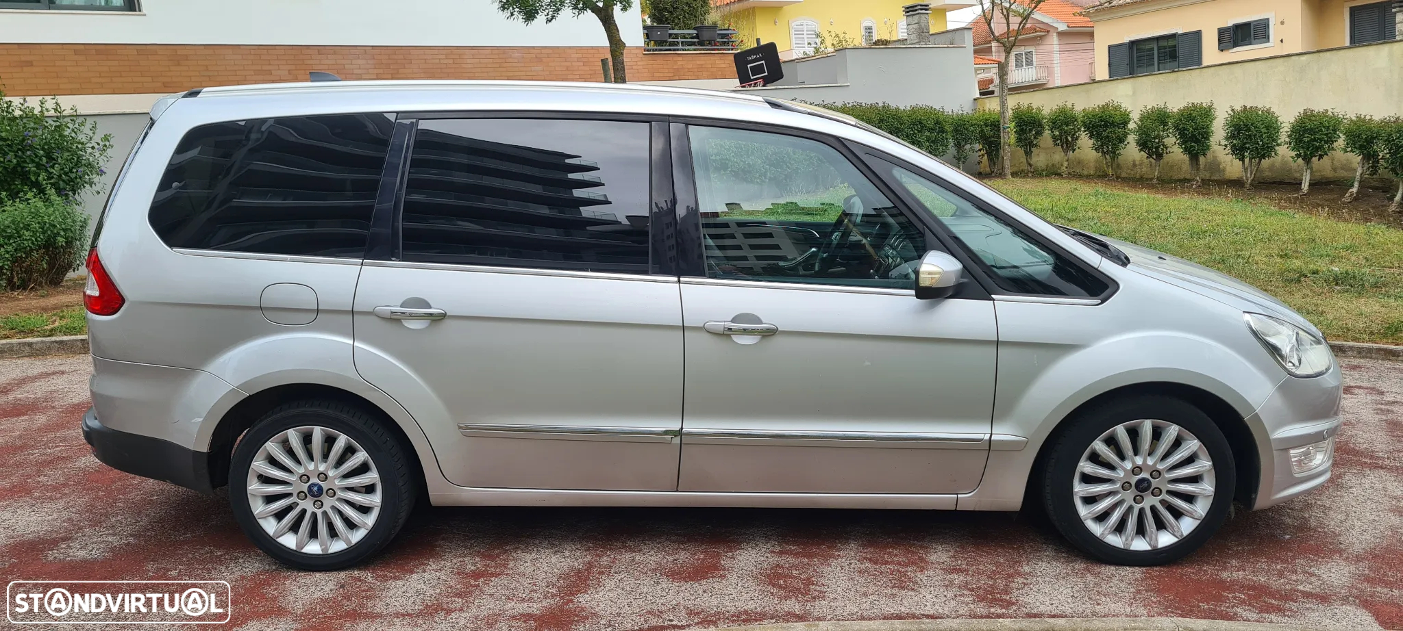 Ford Galaxy 2.0 TDCi Titanium - 3