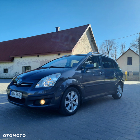 Toyota Corolla Verso 1.8 Premium - 1