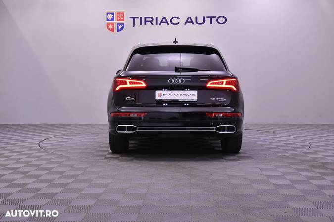 Audi Q5 55 TFSIe quattro S tronic S line - 4