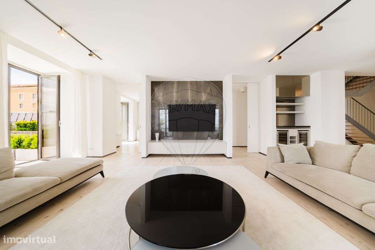 Apartamento T4 para arrendamento - Grande imagem: 3/49