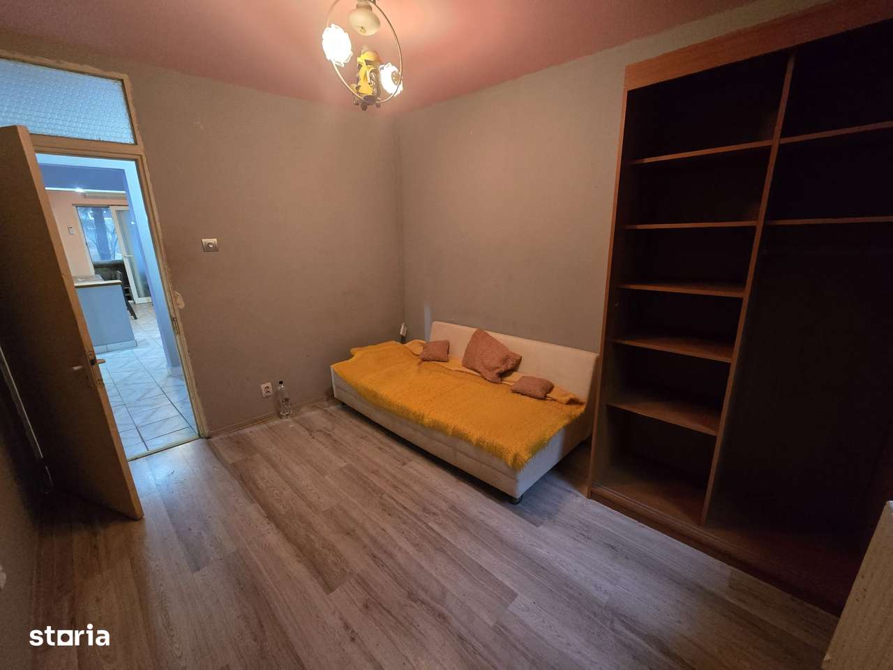 Reșița, apartament 3 camere, decomandat, 86 mp, Lunca , zona Politie-14