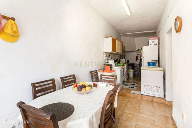 Oportunidade Única no Algarve – Propriedade de 33.840m² com duas morad-19