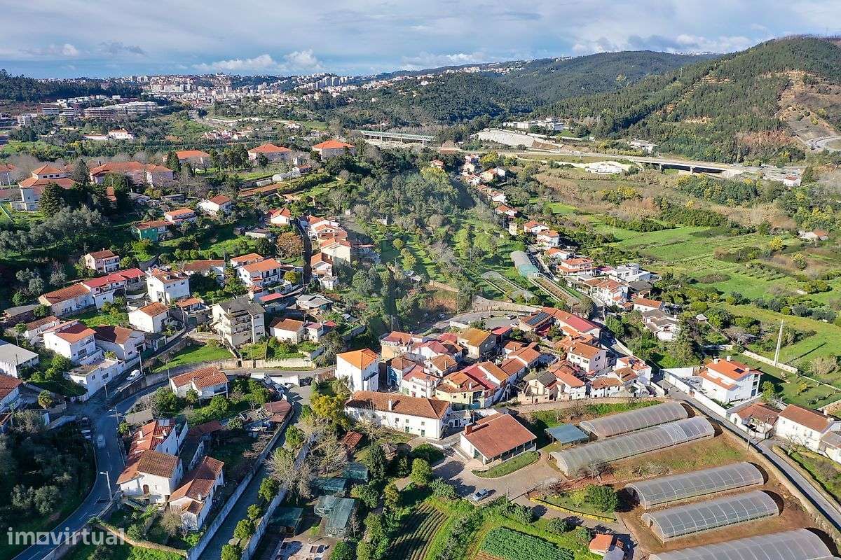 Moradia de investimento T 12 para venda na Quinta da Conraria-19