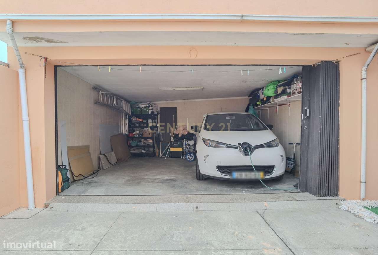 Moradia 4 frentes, T4 em Paiço, Lavra-6