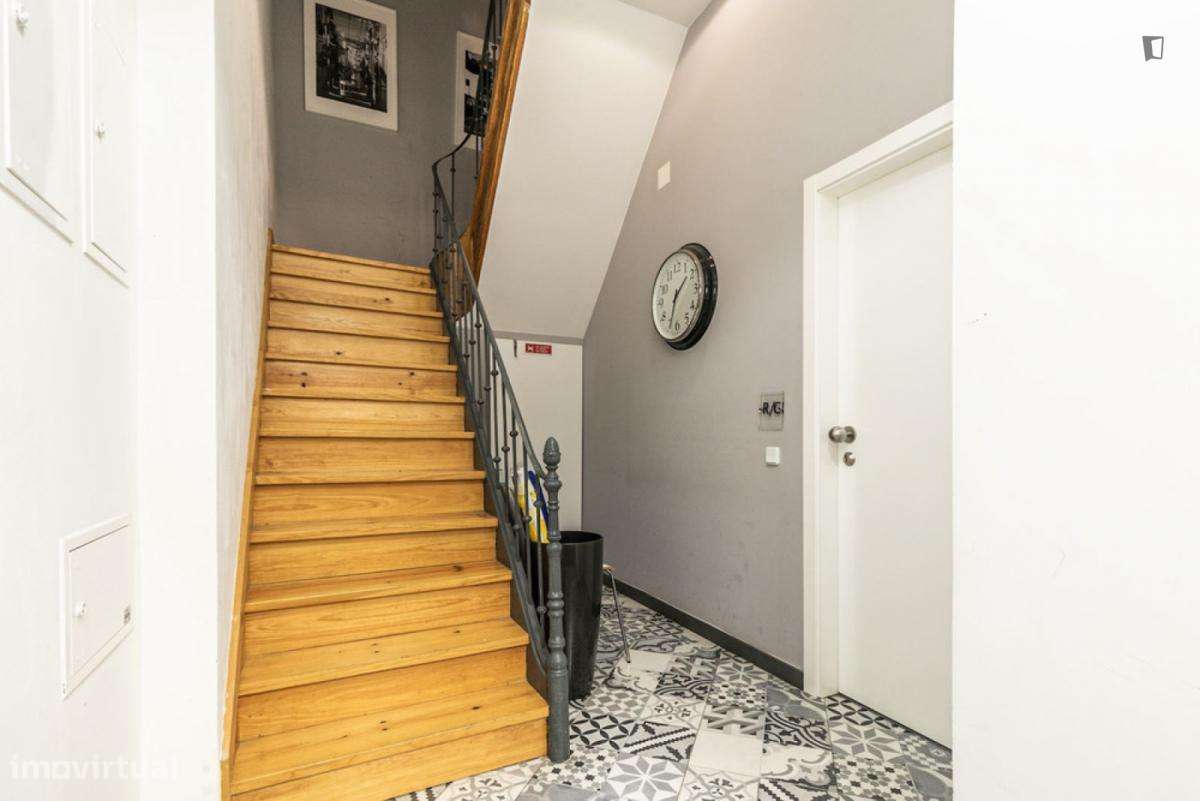 Apartamento com 1 quartos - localizado em Lapa Lisbon - Grande imagem: 2/5