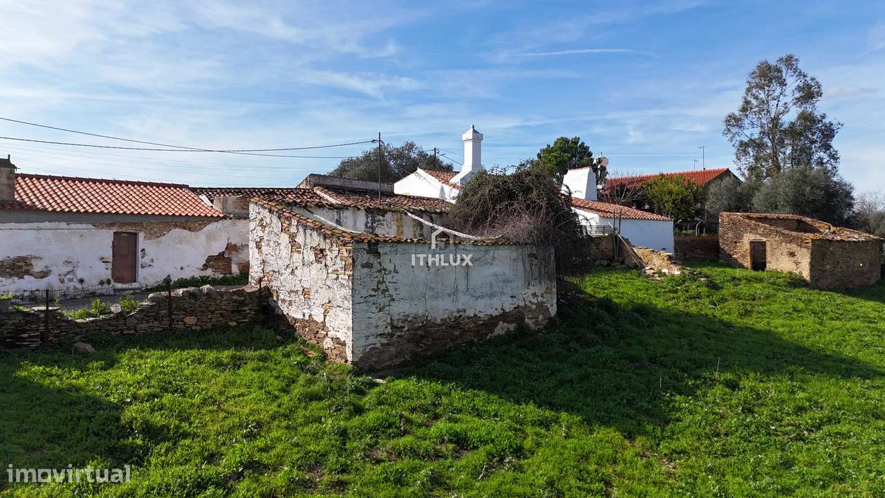 A base para um refúgio perfeito em pleno Alentejo - Grande imagem: 3/8