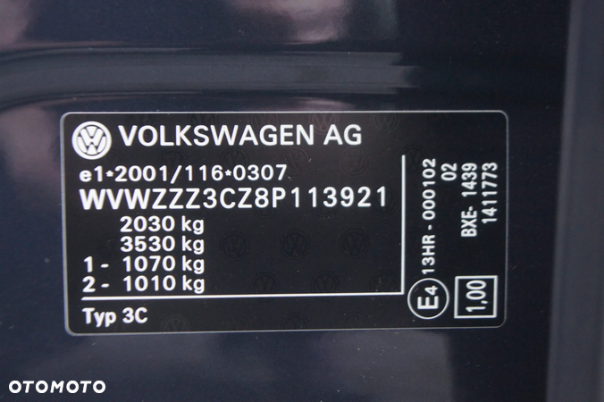 Volkswagen Passat 1.9 TDI Highline - 17