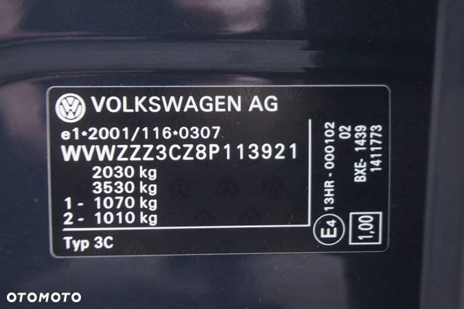 Volkswagen Passat 1.9 TDI Highline - 17