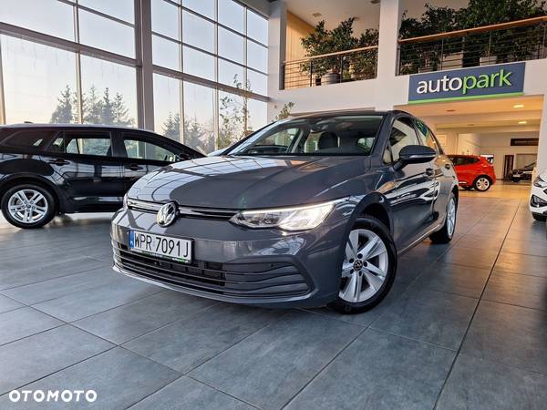 Volkswagen Golf VIII 1.5 eTSI EVO Life DSG - 1