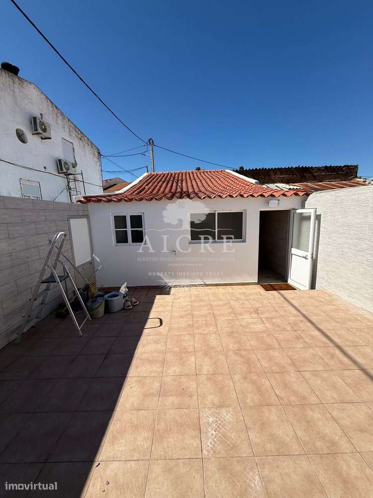 Moradia T2 Térrea Totalmente Remodelada em Selmes – Vidigueira-5