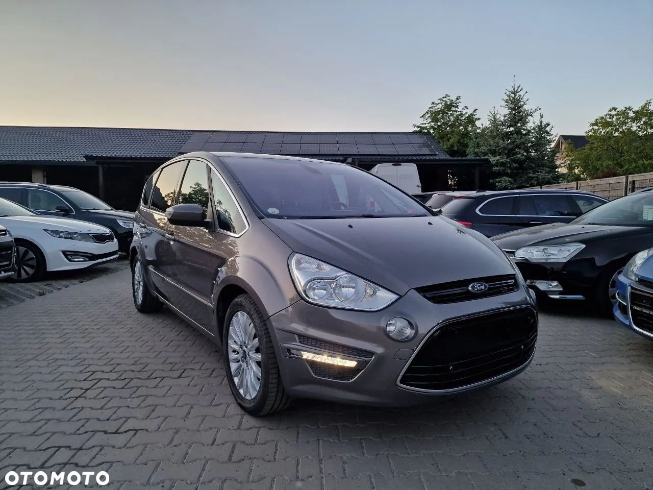 Ford S-Max 2.0 TDCi Titanium - 1