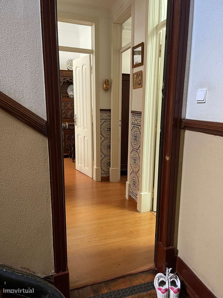 Apartamento T2 Bairro de Santos - Avenidas Novas - Grande imagem: 2/14