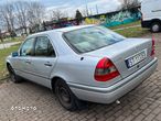 Mercedes-Benz Klasa C 220 D Elegance - 4