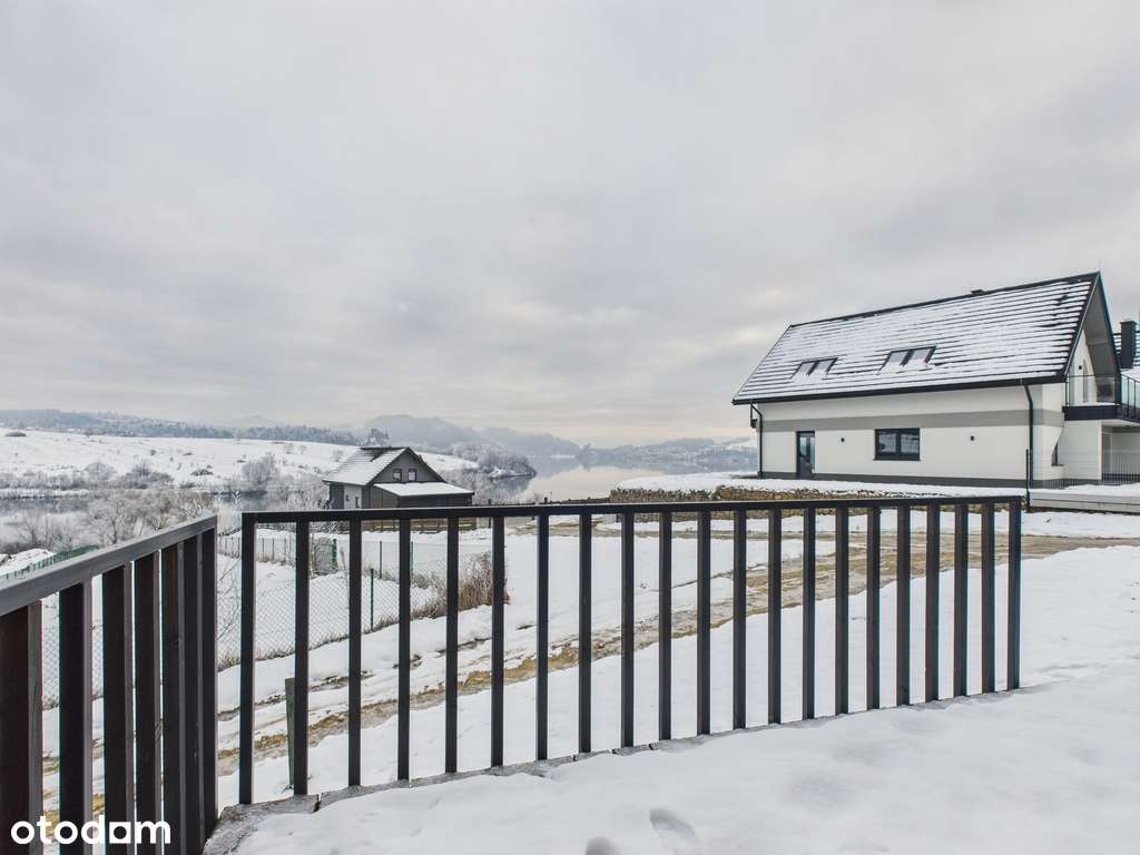 Dom z widokiem na J. Czorsztyńskie i dwa zamki-9