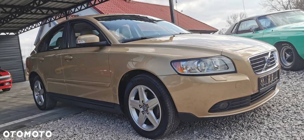 Volvo S40 1.8 Momentum - 6