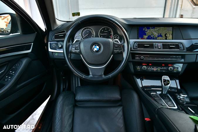 BMW Seria 5 520d Touring Aut. - 21