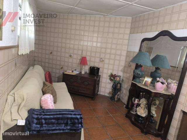 Quinta com Moradia Isolada e 4.450m² de Terreno Oiã Oliveira d Bairro-27
