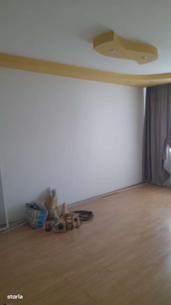 Vând apartament cu 3 camere, Mioveni-8