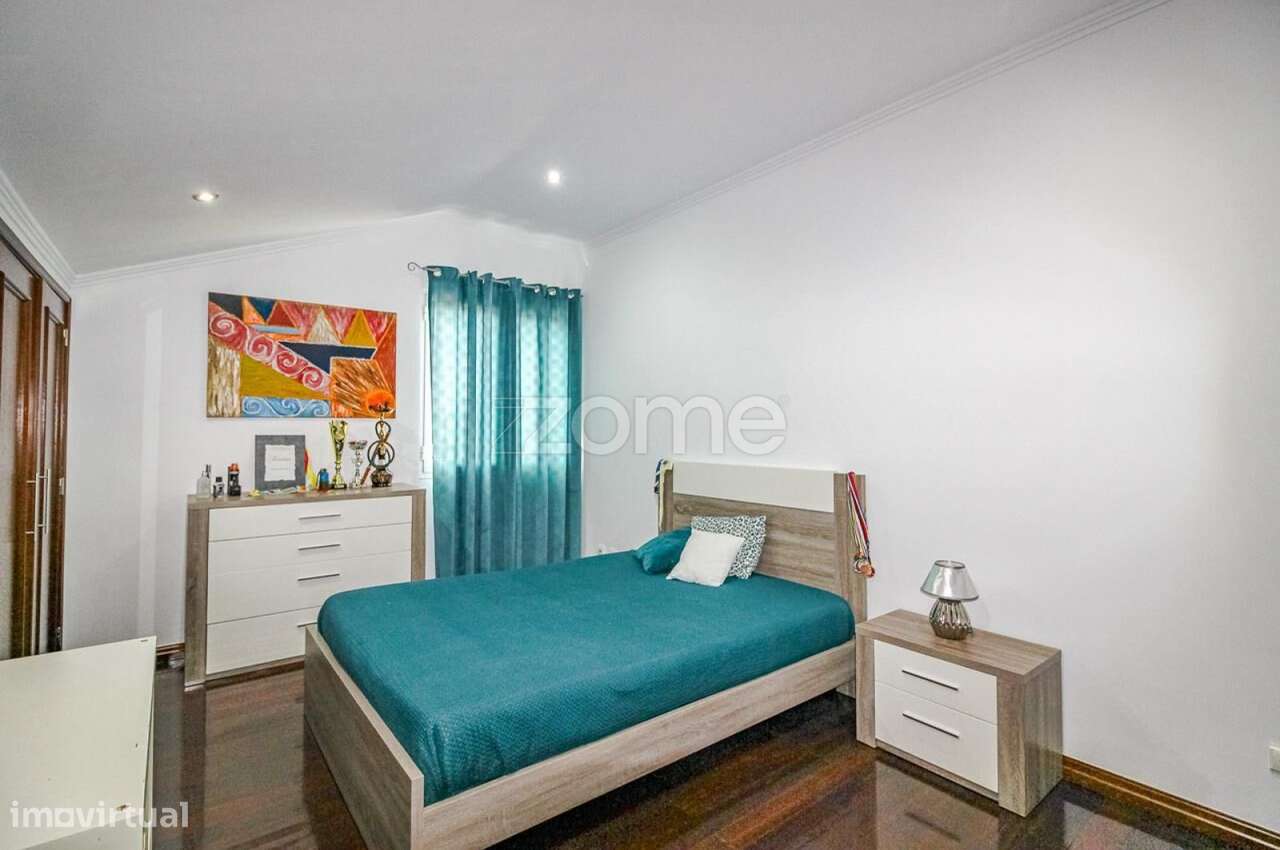 Moradia T4 com Licença AL e Espaços Versáteis – Excelente Oportunid...-6