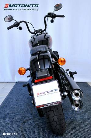 Harley-Davidson Softail Street Bob - 25