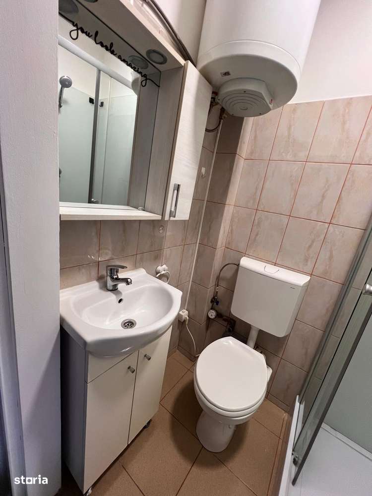 Garsoniera placuta-3