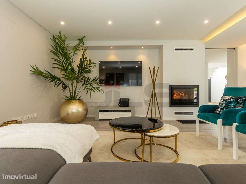 Refúgio Moderno com Vista e Design no Pico da Pedra, Ilha de São Mi...-19