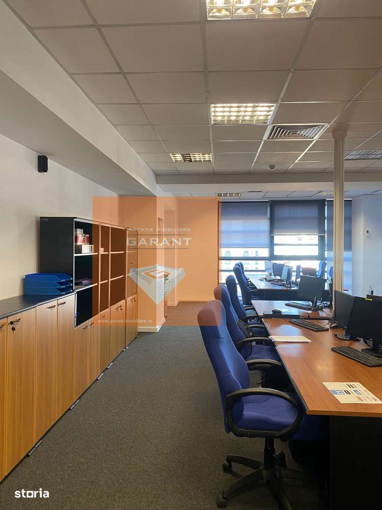 Inchiriez  Spatiu Birouri, multifunctional, central, suprafata 250 mp. - Imagine principală: 4/11