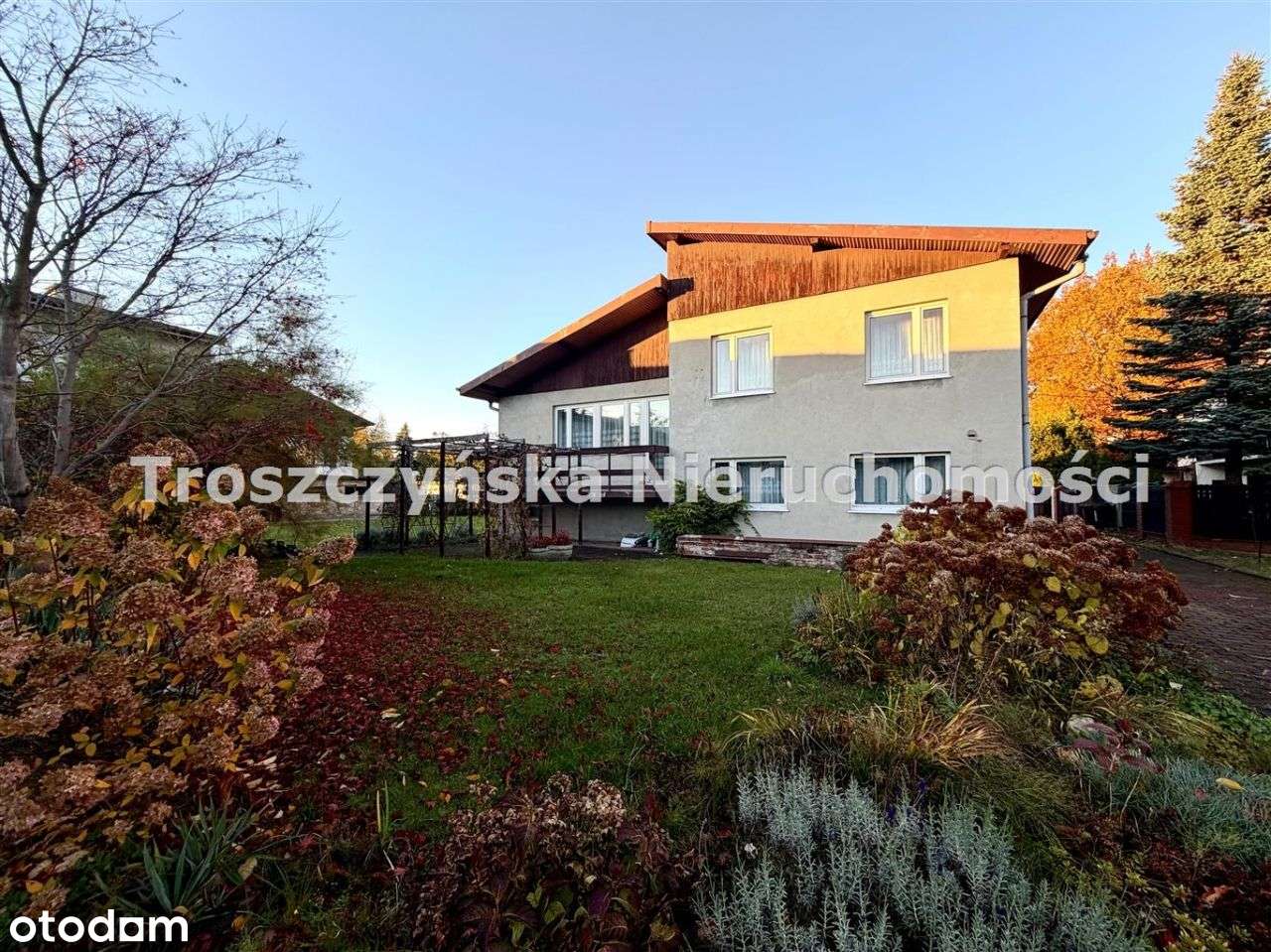 Dom wolnostojący - Grabówka Częstochowa-17