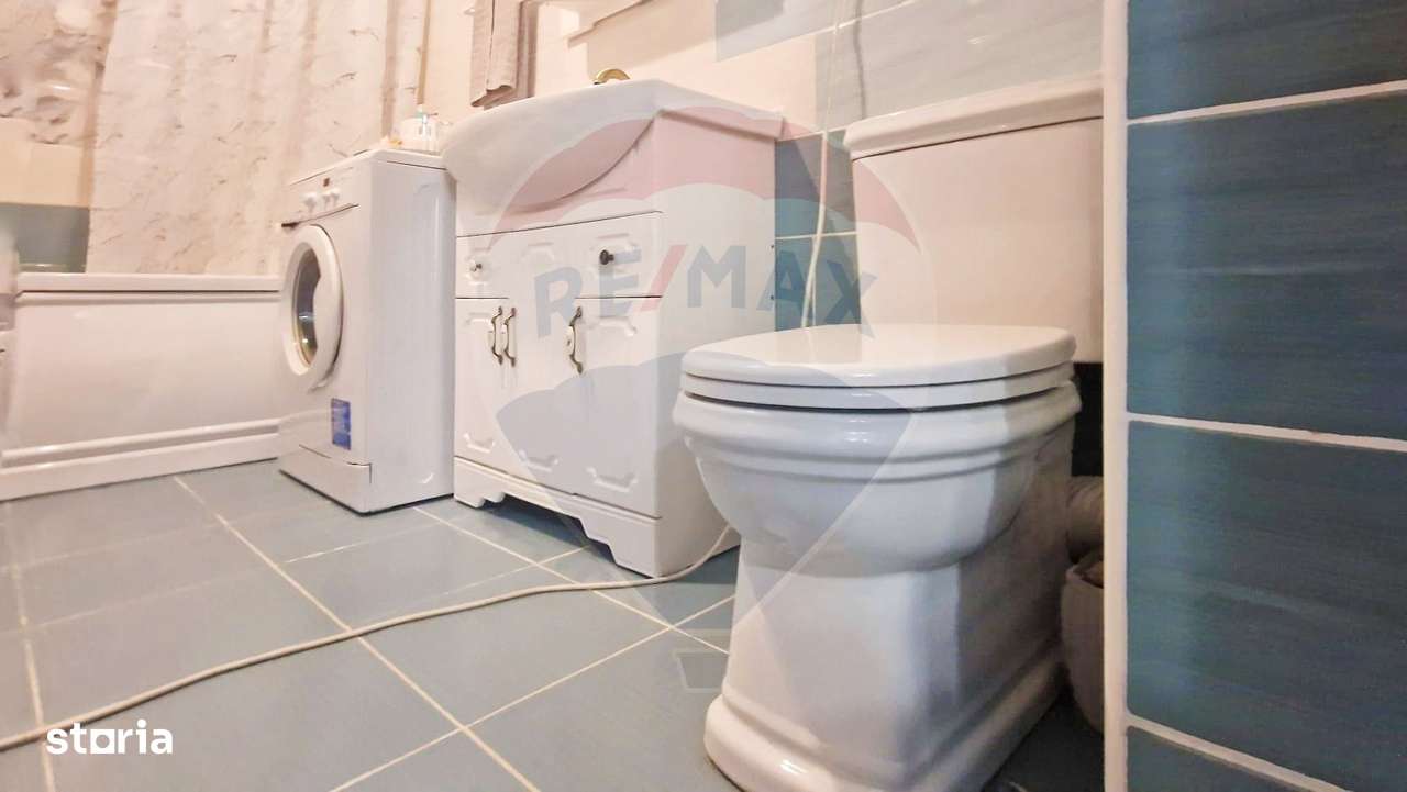 Apartament de vanzare 3 camere , zona Vivo-10