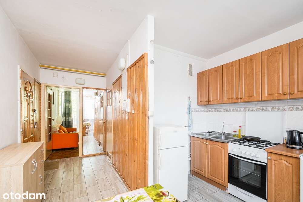 Mieszkanie 1-pokojowe z osobną jasną kuchnią i loggią, pierwsze piętro-5