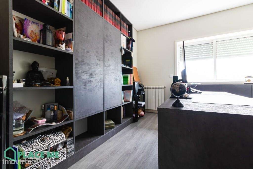 Apartamento T3 junto ao Minho Center-31