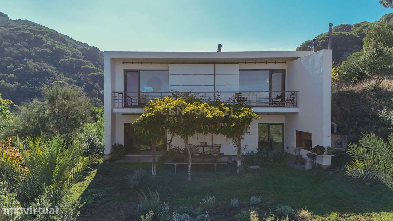 Quinta na Arrábida com moradia T5 de 364 m2 em lote de 13 520 m2 Onde-45