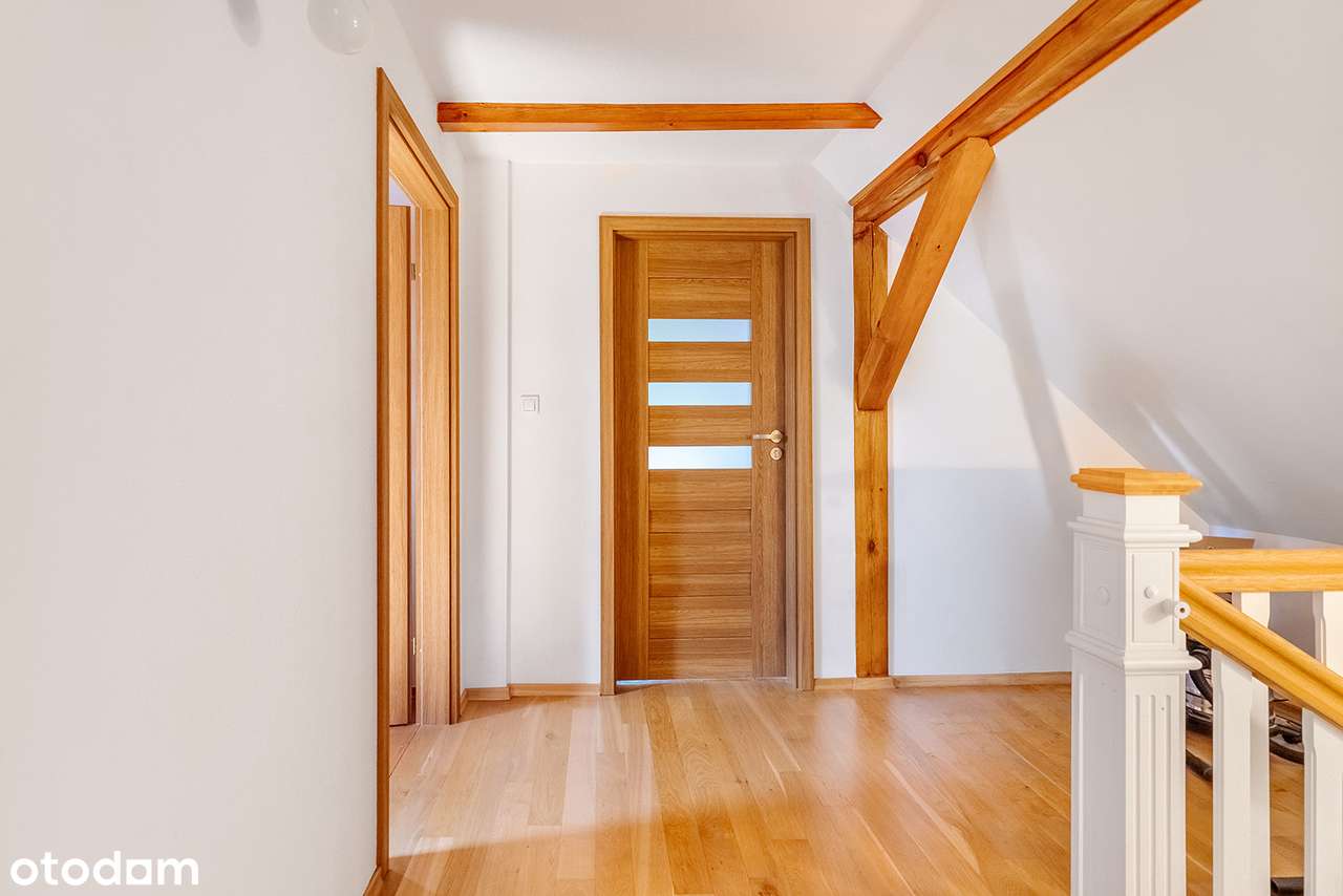 Wyjątkowy dom z duszą | 4038 m² działki | Stajnia i piękny ogród-11