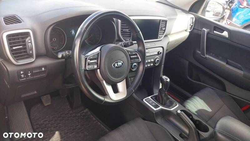 Kia Sportage 1.6 CRDI M 2WD - 9