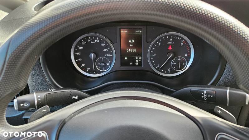 Mercedes-Benz Vito 116 4x4 rok2019 km84000 klima navi kamera asystent long - 12