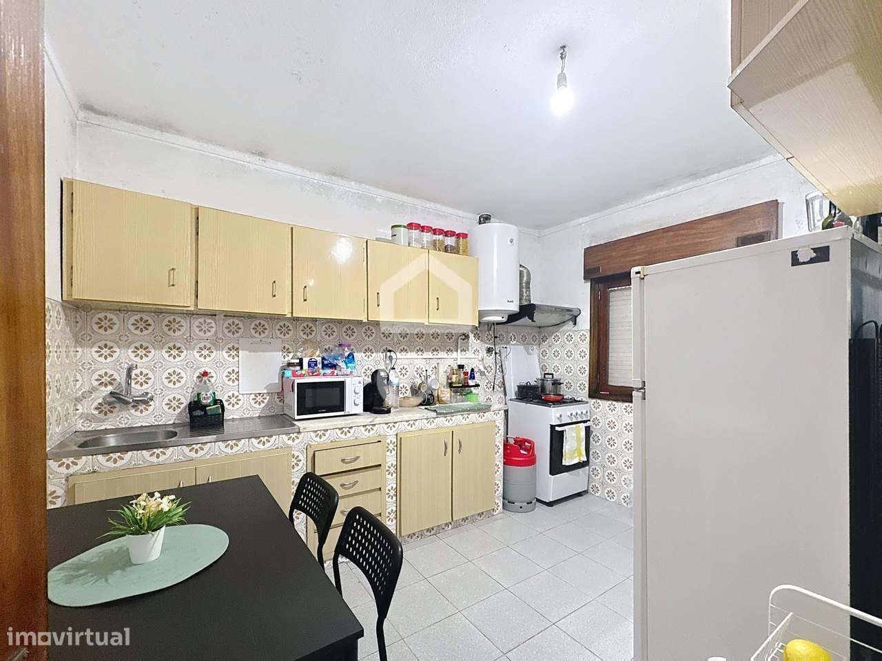 Oportunidade de Investimento: Moradia com viabilidade para 4 Unidades-26