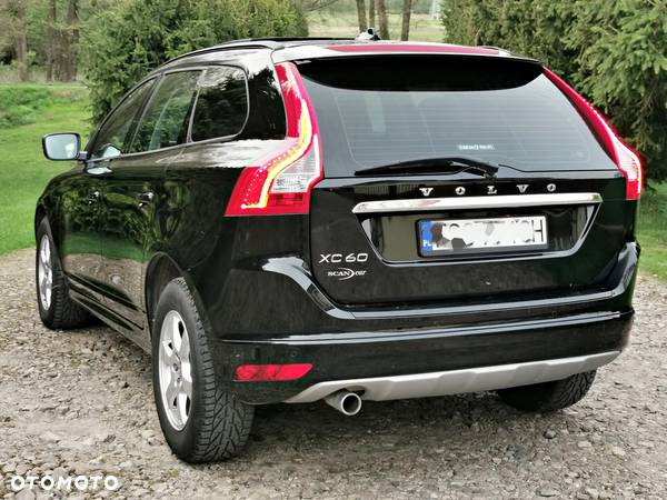 Volvo XC 60 D3 Drive-E Kinetic - 12