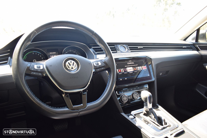 VW Passat 1.4 TSI GTE Plug-in - 30