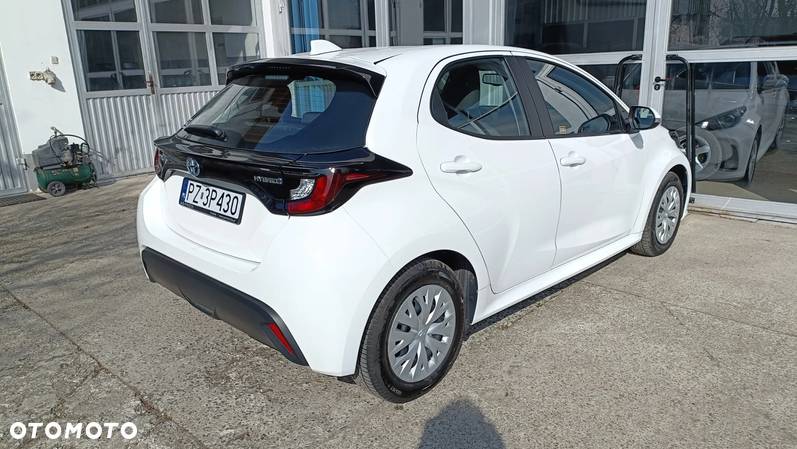 Toyota Yaris - 5