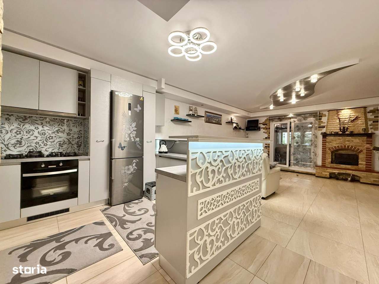 COSMOPOLIS - Vila tip N, cu 2 pergole - Imagine principală: 2/18