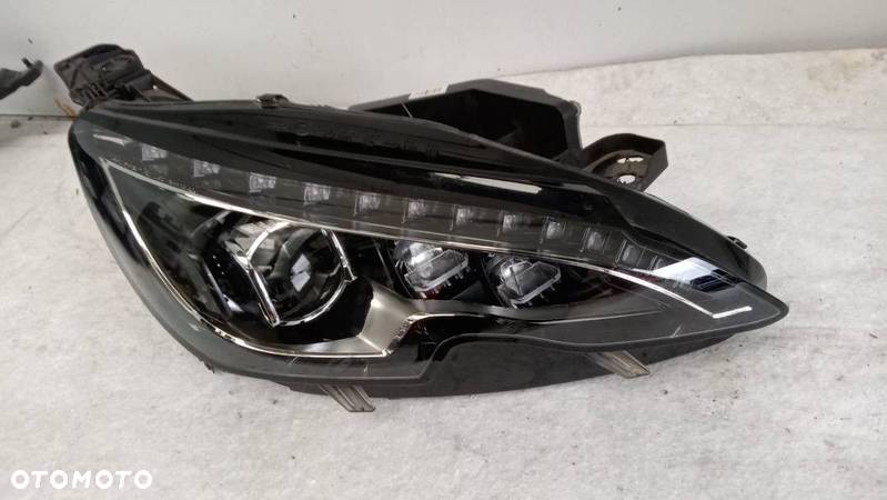 PEUGEOT 308 II T9 lampa przednia prawa prawy przód FULL LED EUROPA IDEALNA - 1