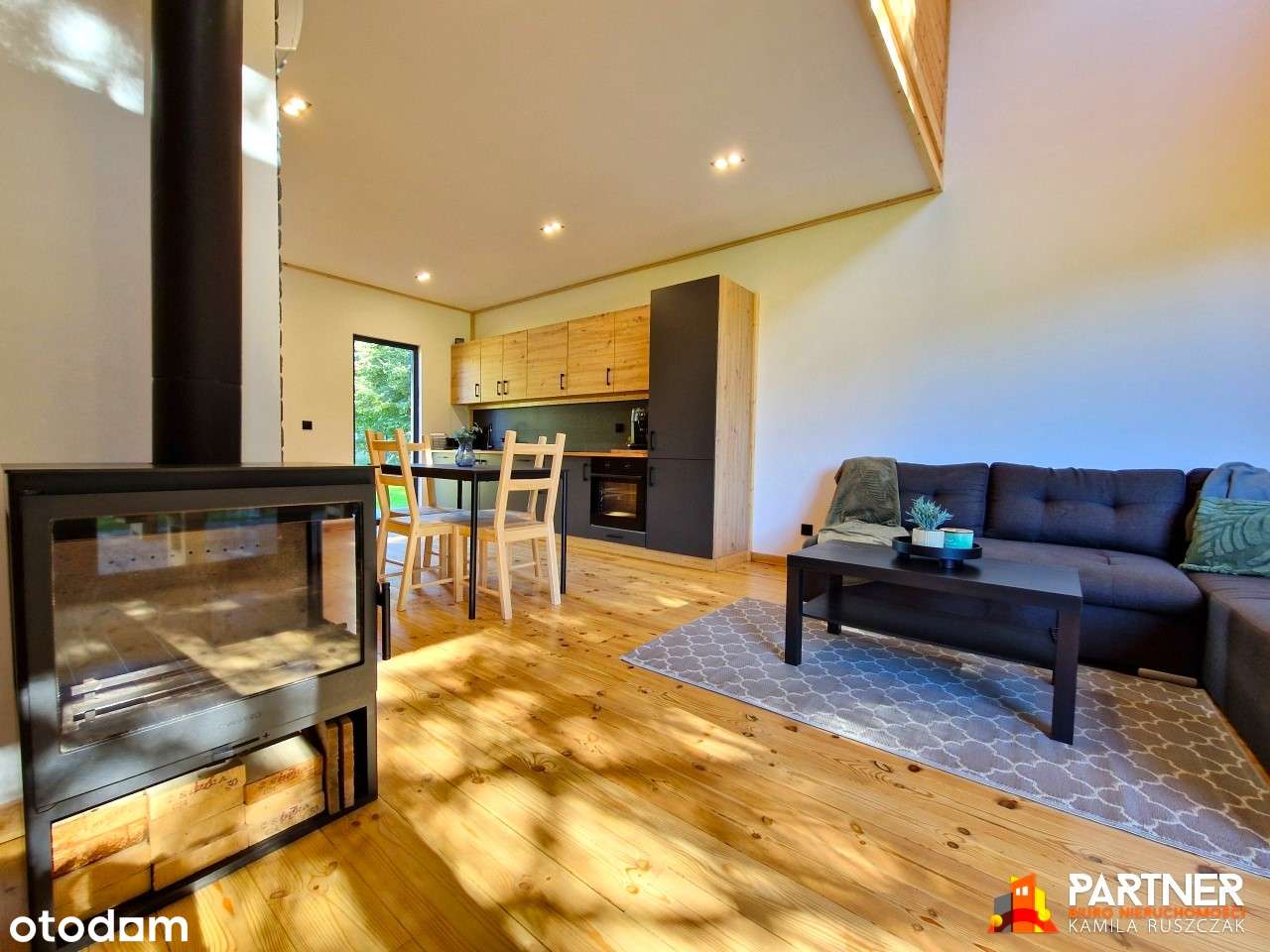 Łasko. Nowoczesny domek letniskowy.-15