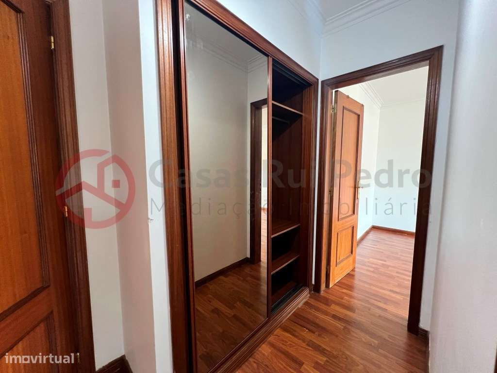 Apartamento T3 com garagem e arrecadação em Santa Marta do Pinhal, ...-27
